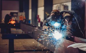 welding a beam